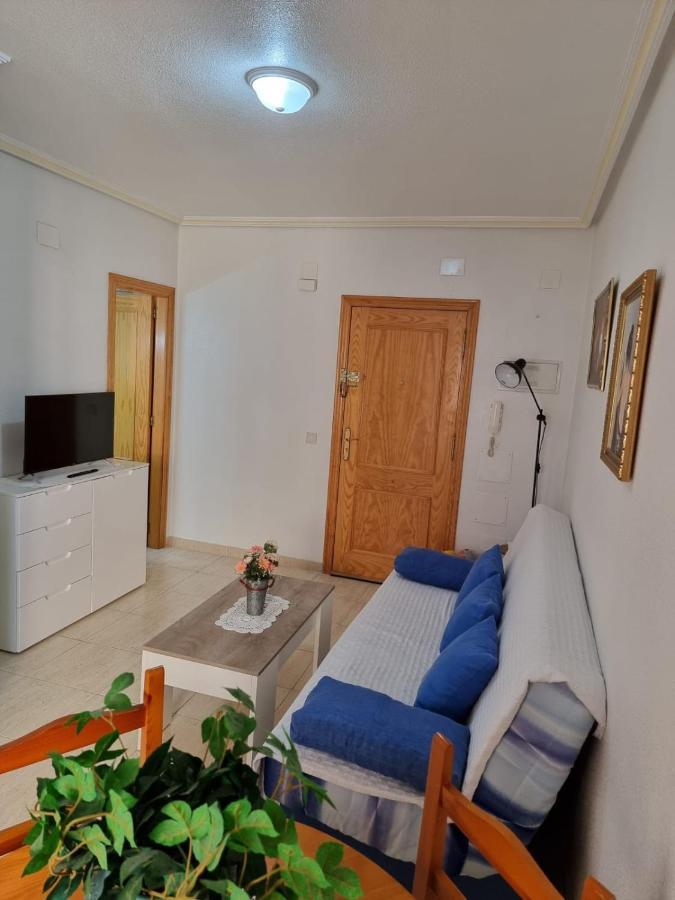 Gemuetliche Ferienwohnung In Torrevieja Ca100M Vom Strand Playa Del Cura Entfernt Exterior foto